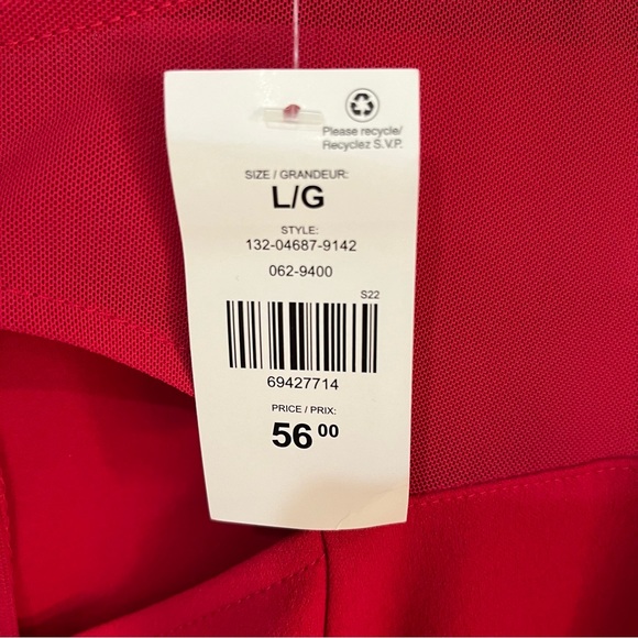 Suzy Sheir red dress with sheer on chest and back, flare bottom size large - Picture 2 of 7